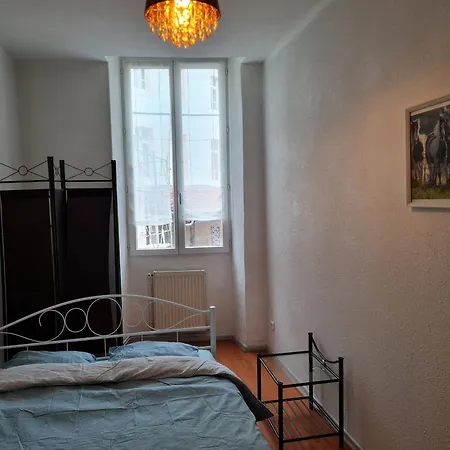 La Belle Epoque, Grand En Centre-ville Foix