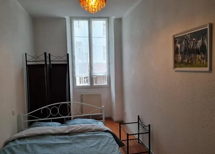 La Belle Epoque, Grand En Centre-ville Foix